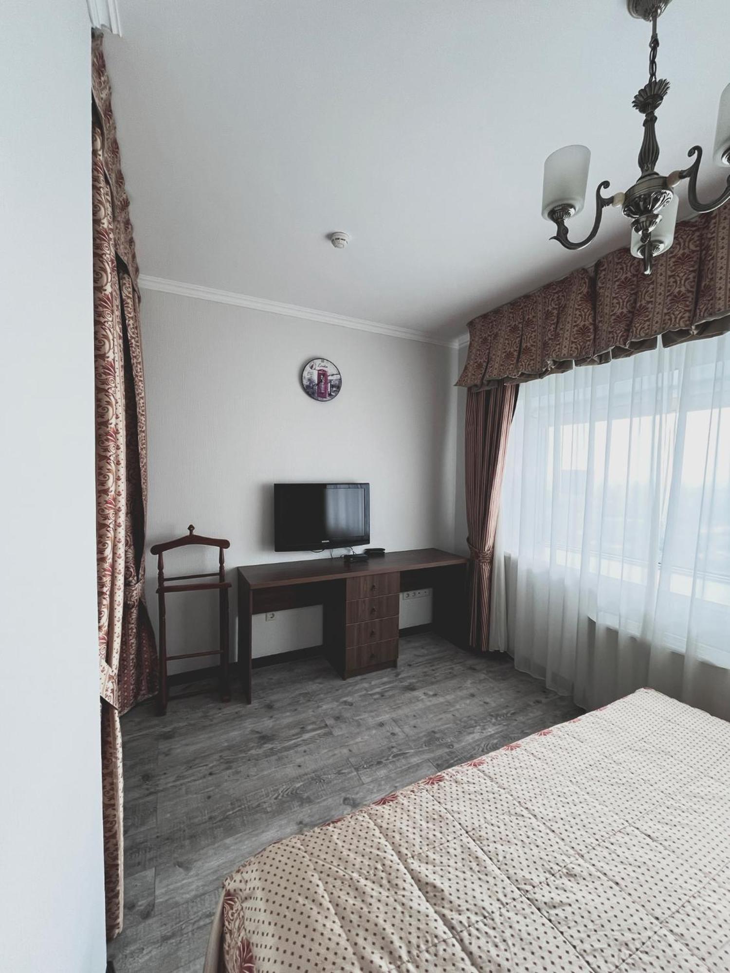 Vip House Hotel Astana Exterior foto