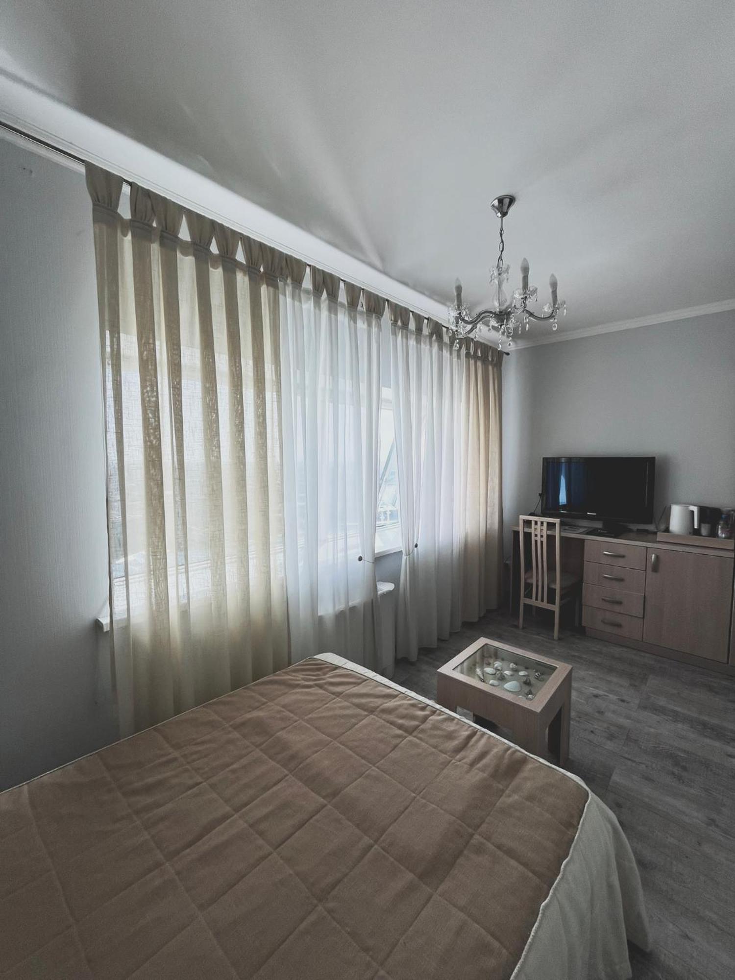 Vip House Hotel Astana Exterior foto